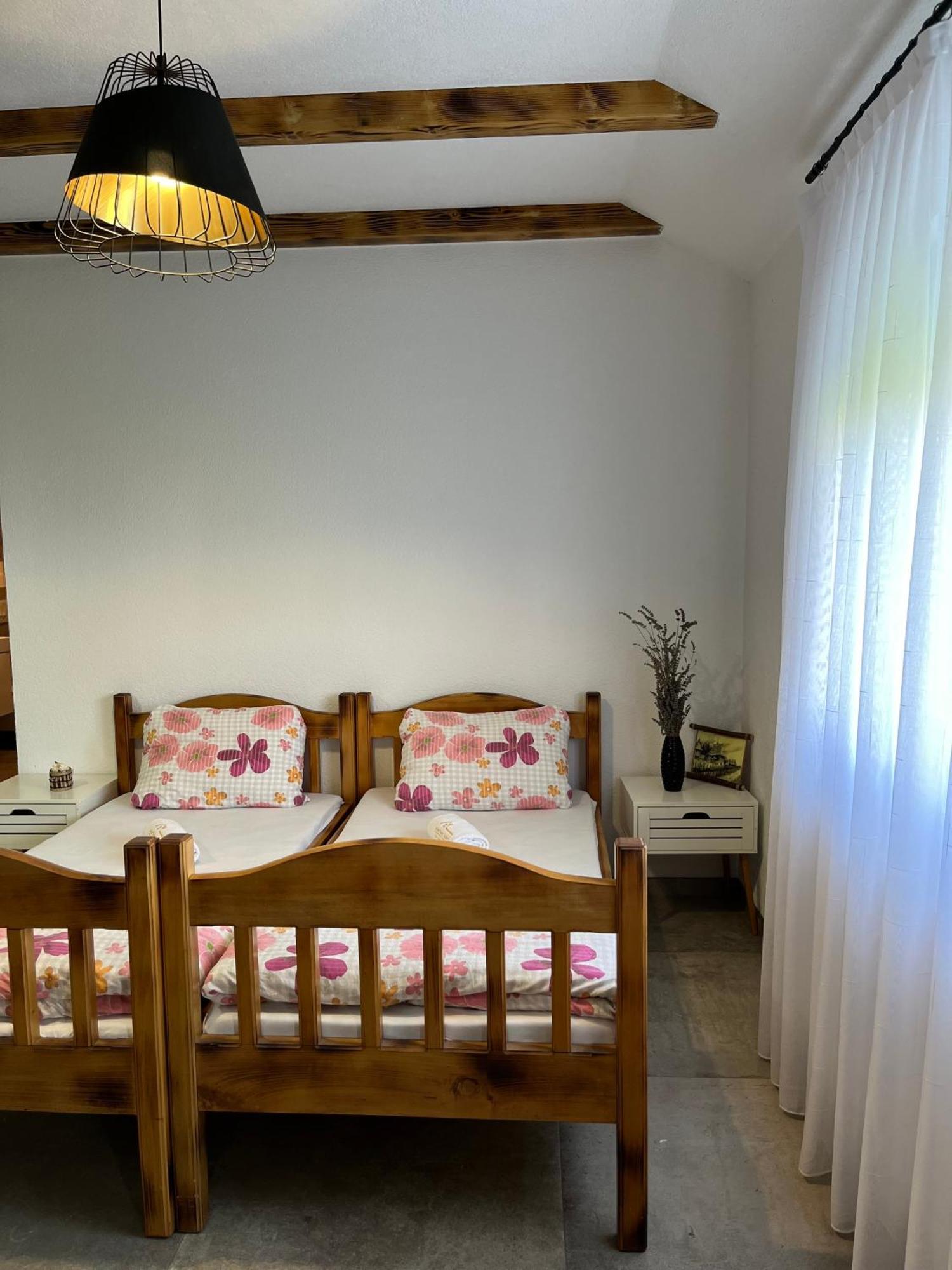 Apartmani Subotic Bosanska Gradiska Exterior photo